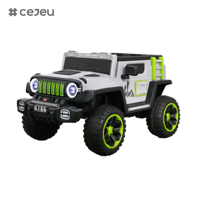 Jeep Sport Style Roader Handgriff/Swing/Bluetooth USB/MP3 Steckdose Musik/Power Display LED-Licht Vierradfederung Zwei tun