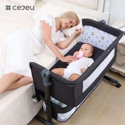 Großhandel Hochwertige Neugeborene-Bettkribbe, Trinkbare Baby-Bettkribbe, Baby-Küche-Bettkribbe mit Baldachin und Moskitonetz